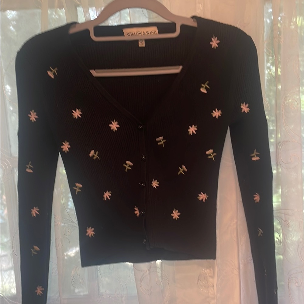 Willow & Wind Black Floral Women's Cardigan